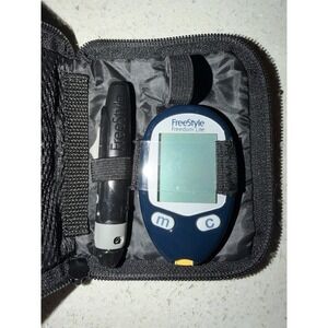 NEW FREESTYLE FREEDOM LITE BLOOD GLUCOSE METER ( NO BOX ) New Case